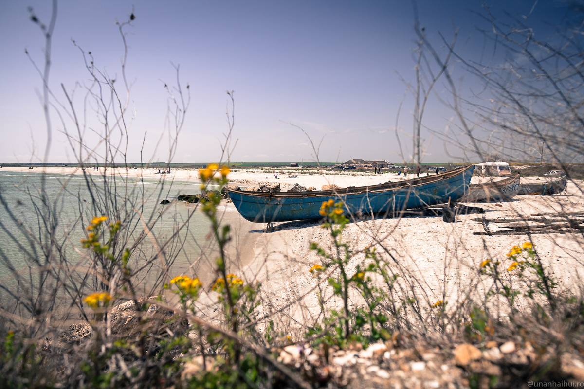 1 Mai în Dobrogea şi pe plajele sălbatice de la Marea Neagră